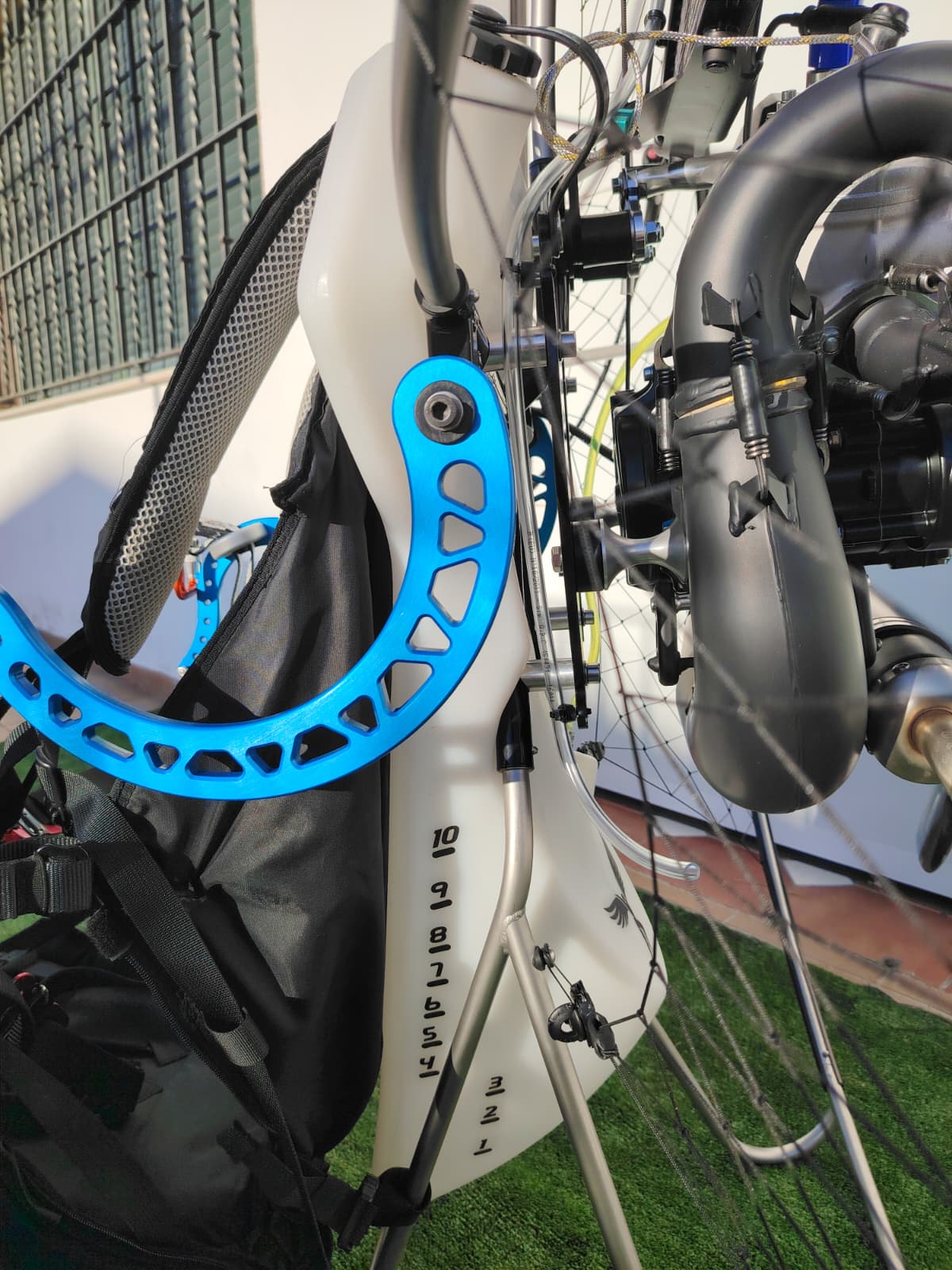 Paramotor Rebel 2RS XL Thor 202 Carburador Trytón - Imagen 6