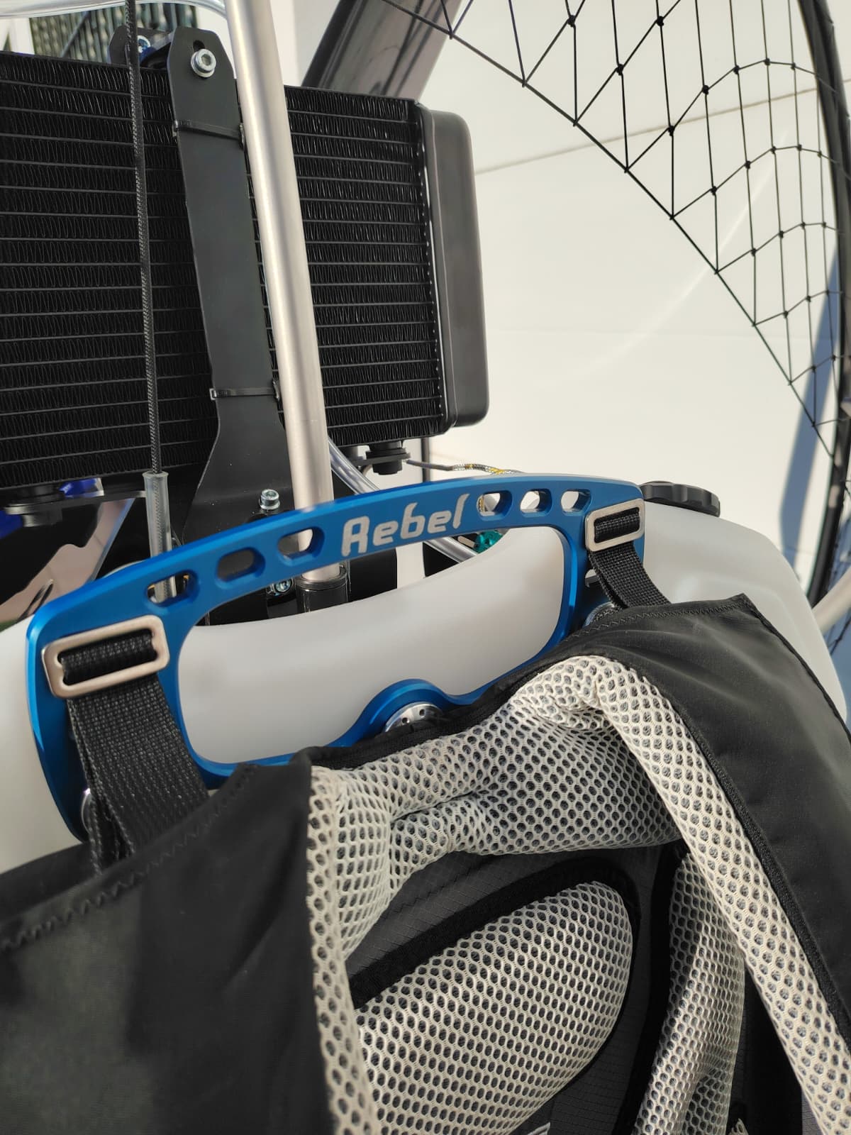 Paramotor Rebel 2RS XL Thor 202 Carburador Trytón - Imagen 10